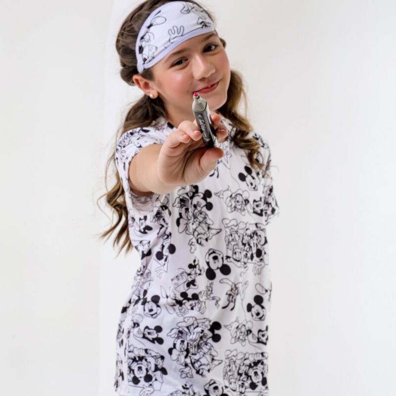 Pijama para colorir infantil Mickey + 3 canetinhas laváveis - Ref 704S