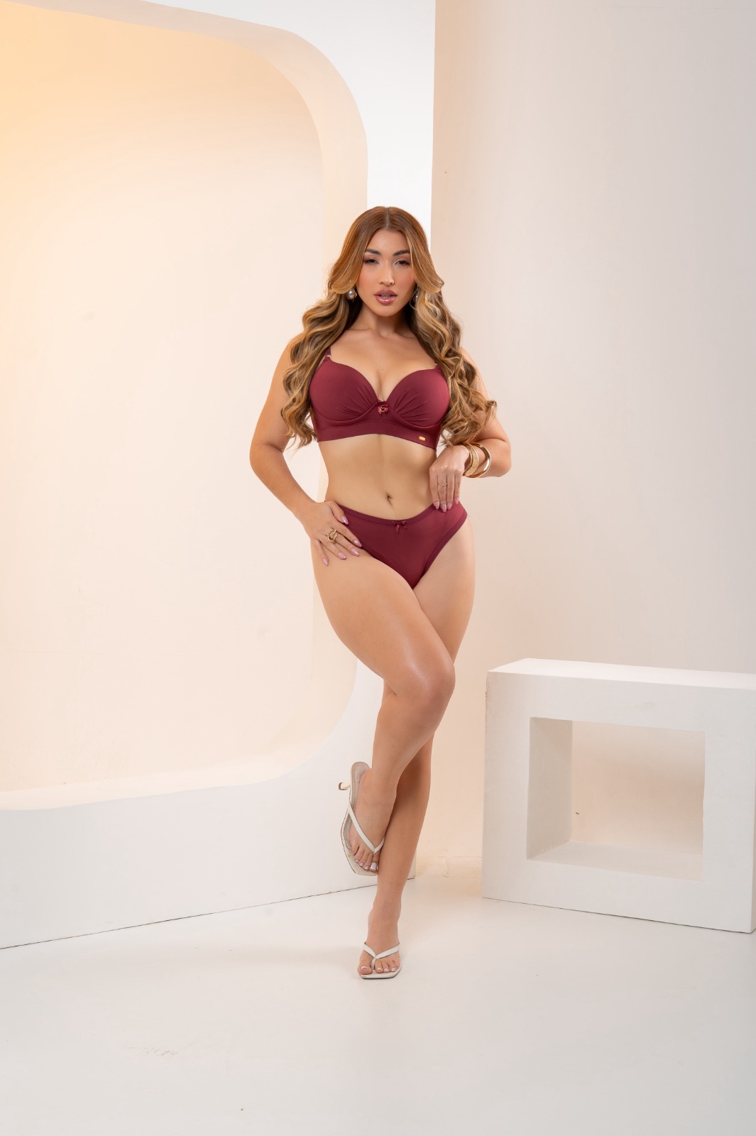 Conjunto COM bojo - Ref 403 VINHO - Imagem 3
